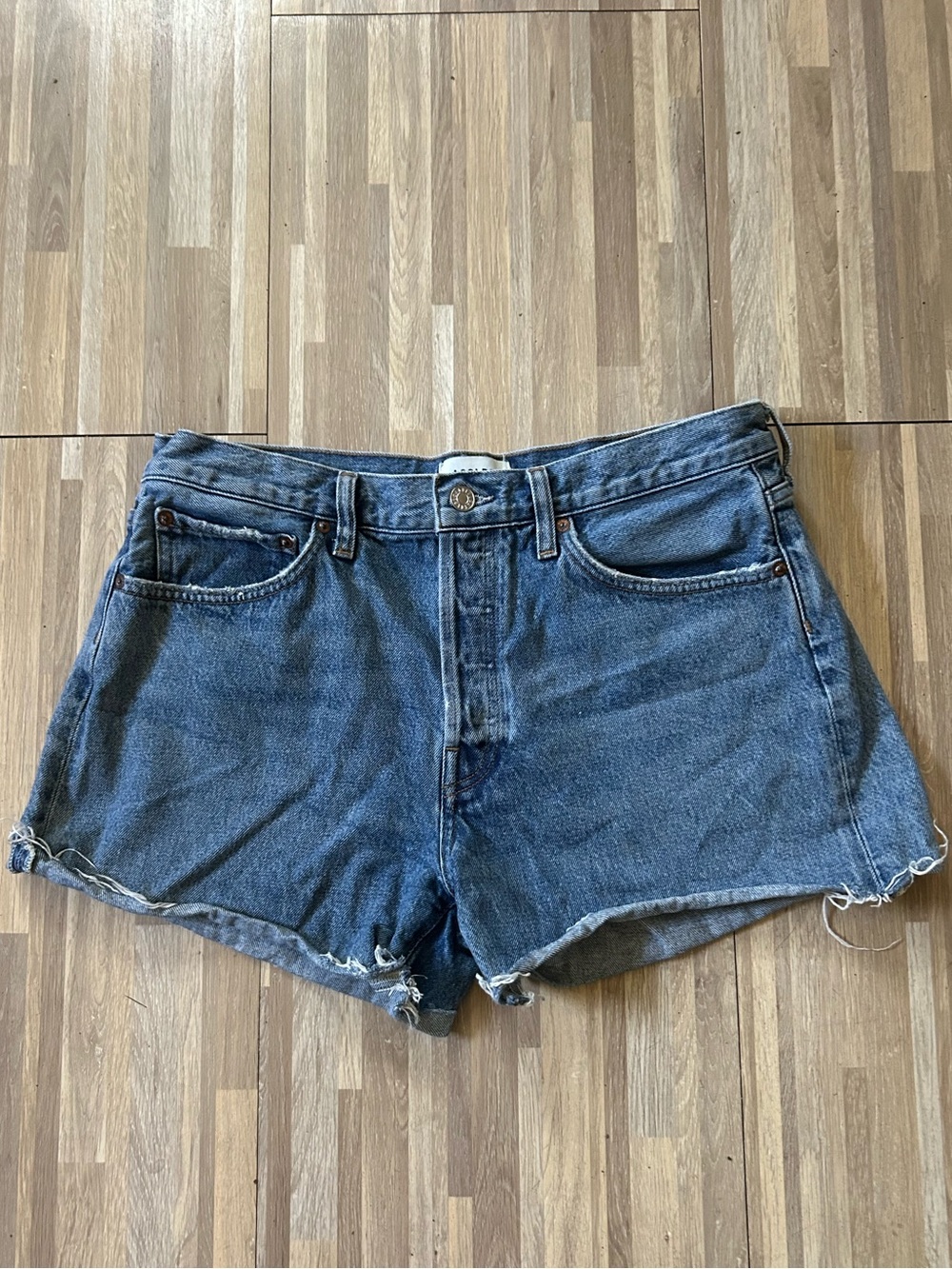 AGOLDE Parker Long Cut Off Denim Short Size 30 Raw Hem Frayed High Rise